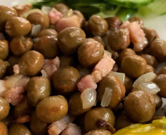 Kapucijners (Marrowfat Peas) with Bacon