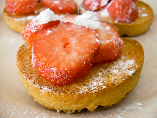 Dutch Beschuit Breakfast