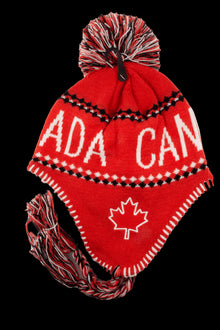 Toque - Canada with Pompom